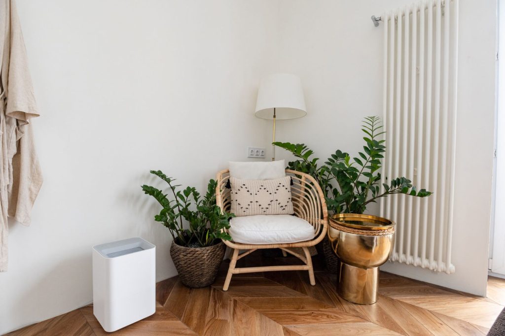 Podłogi z desek warstwowych stały się coraz popularniejsze w ostatnich latach